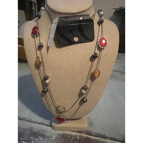 NWT BLACK FLOWER AND RHINESTONE WOMENS NECKLACE WHIMSYGOTH FLORAL FEMININE - Picture 1 of 10